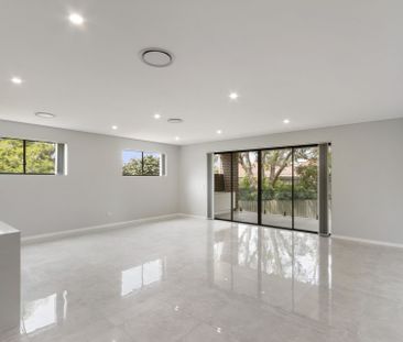 Beautifully Appointed Brand New Family Home - Photo 2