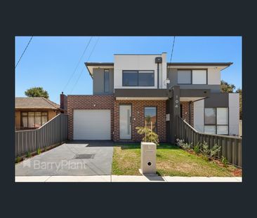 1/104 George Street, St Albans, Vic 3021 - Photo 4