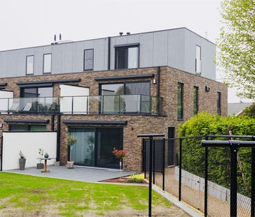 Nieuwbouwappartement met 2 slaapkamers en autostaanplaats in het ce... - Photo 2