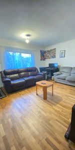 10minutes Walk to the Downtown Core, Unfurnished - Photo 3