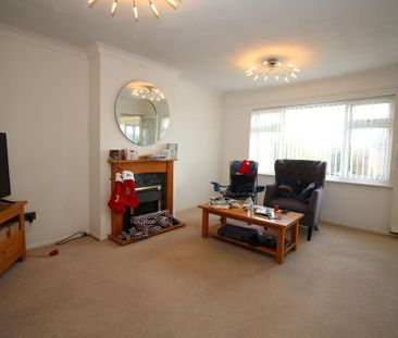 2 bedroom bungalow to rent - Photo 1