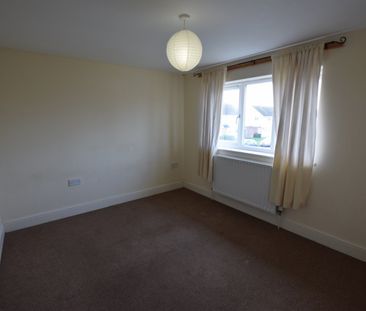 1 bed Apartment - To Let - Photo 4
