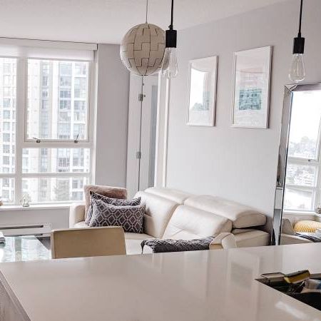 Yaletown 1 Bedroom + Den with Waterviews - Fully furnished - Photo 3