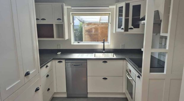 Plenty of character - Photo 1