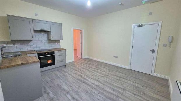 Flat College Road, Moseley, Birmingham, B13 - Photo 1