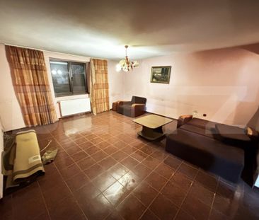 Vilă 314 mp | 6 camere | Curte proprie | Crangasi - Podu... - Photo 1