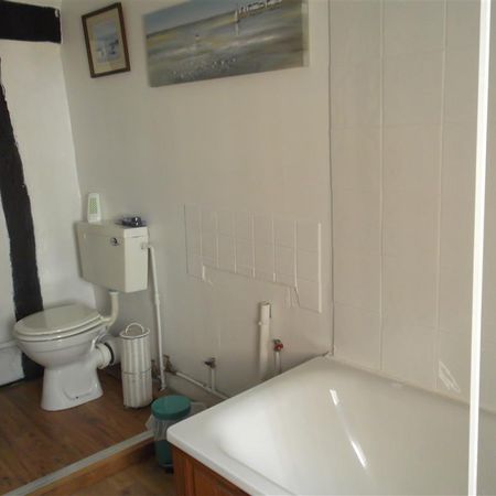 East Street - Photo 4