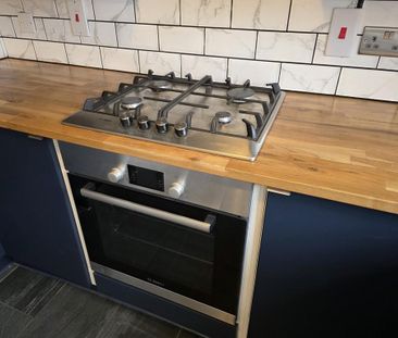 2 bedroom terraced house to rent - Photo 6