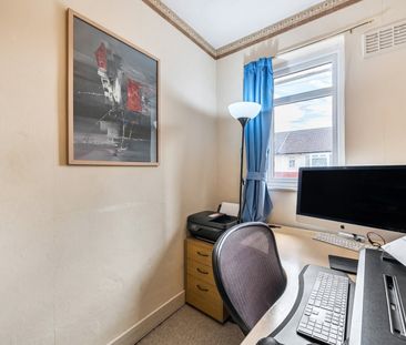 3 Bed Terraced House, Heyford Road, CR4 - Photo 6