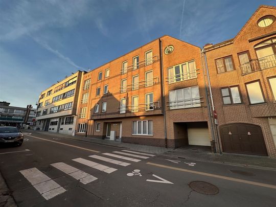 Appartement met 2 slaapkamers naast het Koningin Astridpark - Photo 1