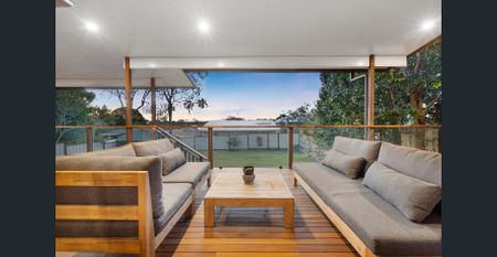 Beautiful Low-Set Home with Expansive Views - Photo 5