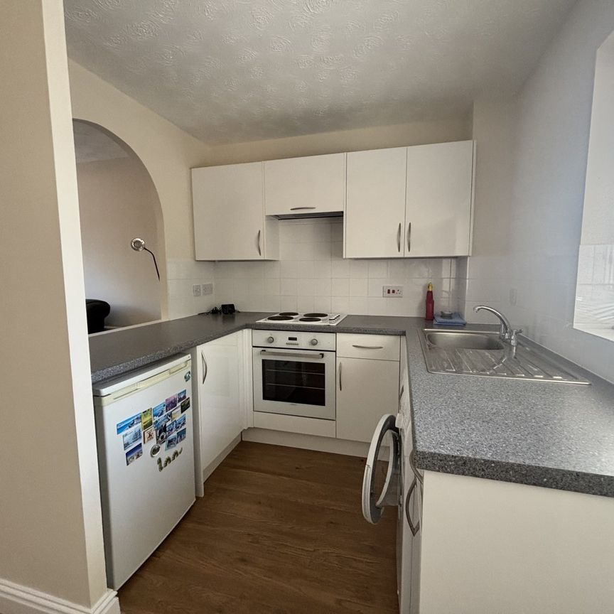 Broome Way, Banbury - Photo 1