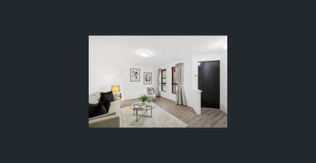 Prime Location, Move-in ready - Spacious Family Living (6 MONTH LEASE TO START!) - Photo 4