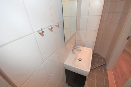 Lys lejlighed med to værelser i Aalborg Vestby - Foto 2