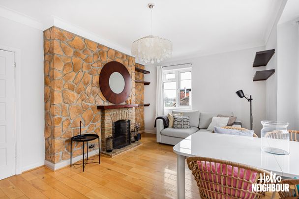 Sheen Court Road - Photo 1