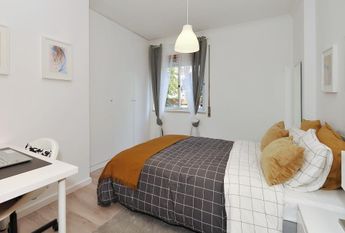 Quarto Monte Caparica estudantes raparigas