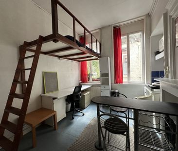 Location Appartement 1 pièce 24m² LILLE 59000 - Photo 2