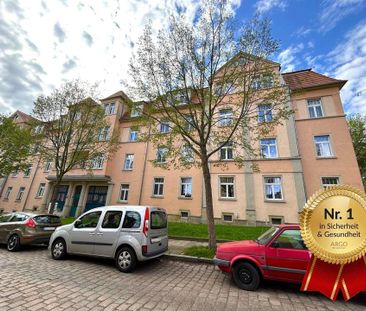 NEU & in Renovierung! I Moderne Einbauküche I Tageslichtbad mit Wanne - Photo 2