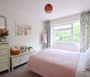 Moon Court, Lyme Farm Road, Lee, London, SE12 - Photo 3