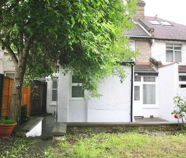 2 Bed Flat, Beatrice Avenue, SW16 - Photo 6