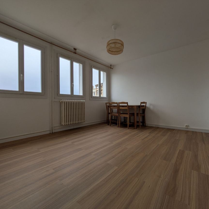 Location Appartement 3 pièces 56m² AUTERIVE 31190 - Photo 1