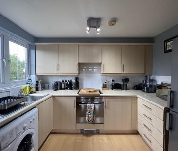 2 bedroom flat to rent - Photo 6