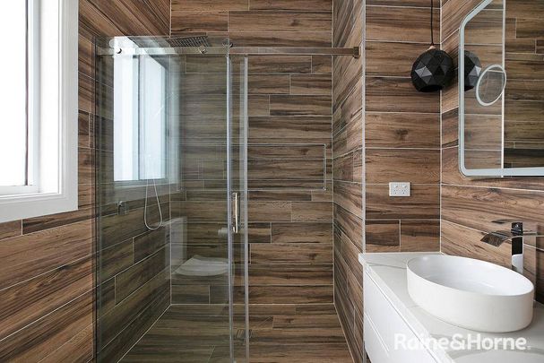 Retford Park Estate Living - Photo 1