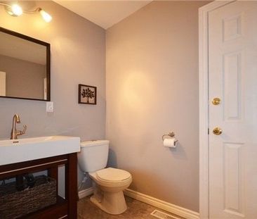 For Lease - 55 Waddington Crescent, Toronto, Ontario - Photo 6