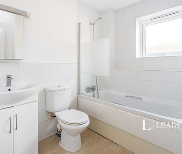 1 bedroom house to rent Stonefield Way, Burgess Hill, West Sussex, ... - Photo 5