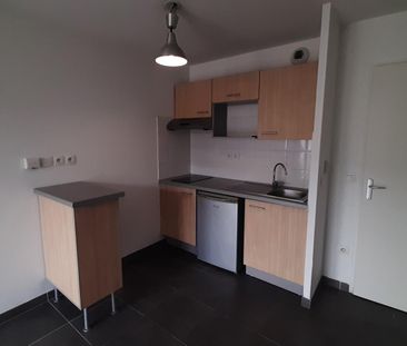 location Appartement T2 DE 40.65m² À CHATILLON - Photo 2