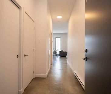 6728 Boulevard Saint-Laurent condo — Montréal, QC (0-Bedroom) - 0 Bedroom - Photo 6