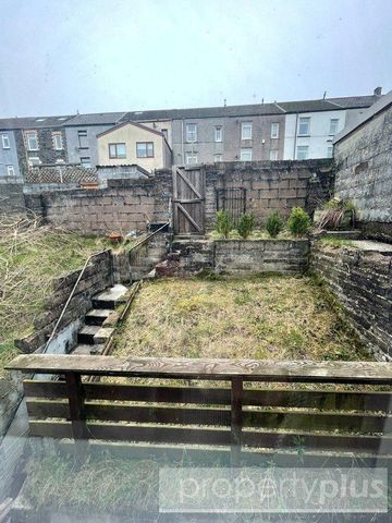 2 bedroom terraced house to rent - Photo 4