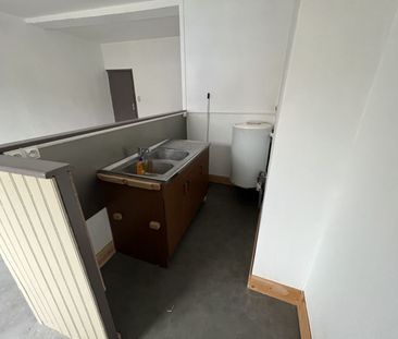 STUDIO 33m2 CENTRE VILLE DE SAINT POL SUR TERNOISE - Photo 4