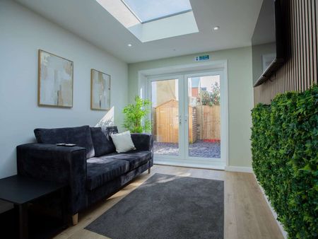 Queens Road Room 3 - Photo 4