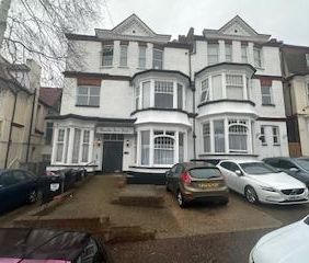 1 bedroom house of multiple occupation to rent - Photo 3