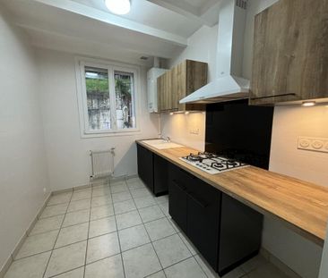 Location Appartement 3 pièces 74m² AGEN 47000 - Photo 2