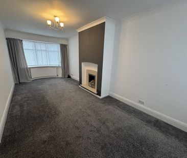 2 bedroom semi-detached bungalow to rent - Photo 3