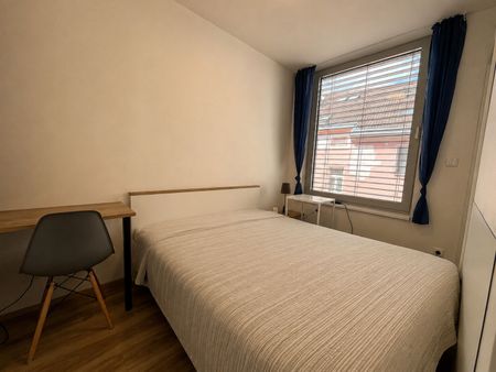Pronájem bytu 2+kk 26 m², Plzeňská , Praha - Photo 2