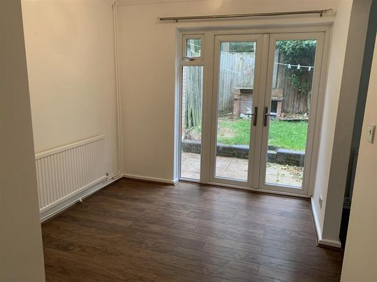 3 bedroom house to rent - Photo 1