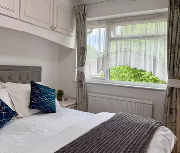 1 bedroom in a house share to rent - Photo 5