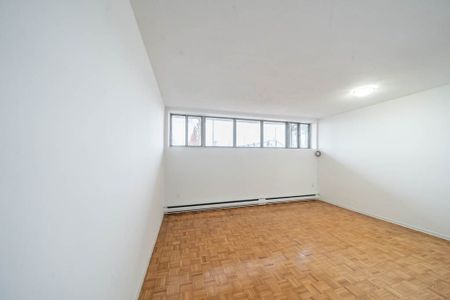 For Lease - 1042 Sheppard Avenue Unit# G2, Toronto, Ontario - Photo 5