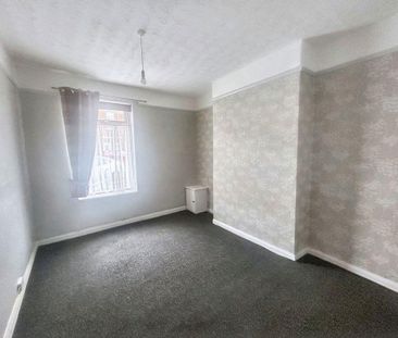 1 bed lower flat to rent in NE25 - Photo 2