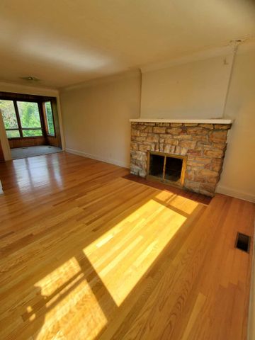 For Lease - 149 PLEASANT PARK Road, Alta Vista and Area, Ontario - Photo 4