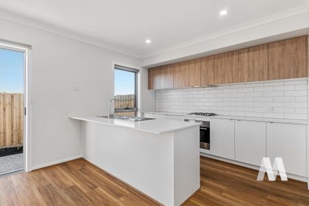 13 Monteverde Street, Armstrong Creek VIC 3217 - House For Rent | Domain - Photo 4