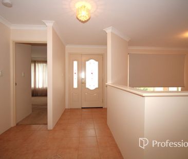 3 Parakeet Outlook, Australind, WA 6233 - Photo 2