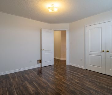 For Lease - 6 Messina Avenue, Brampton, Ontario - Photo 5