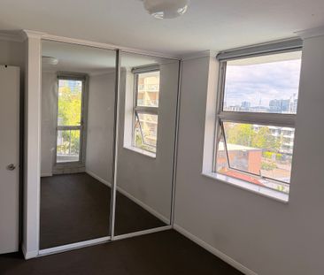 Kangaroo Point - Photo 3