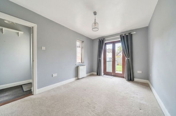 Godfrey Way, CM6, Dunmow - Photo 1