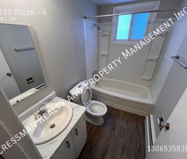 1 bed 1 bath APARTMENT in downtown Regina FIRST MONTH RENT FREE - Photo 4