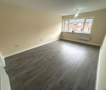 Bickton Close - Photo 1